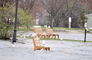 Experts explain why it’s taking so long for floodwaters to recede